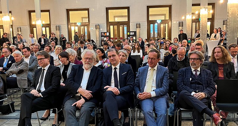 Soft Opening Neues Haus für Kunst und Wissenschaft